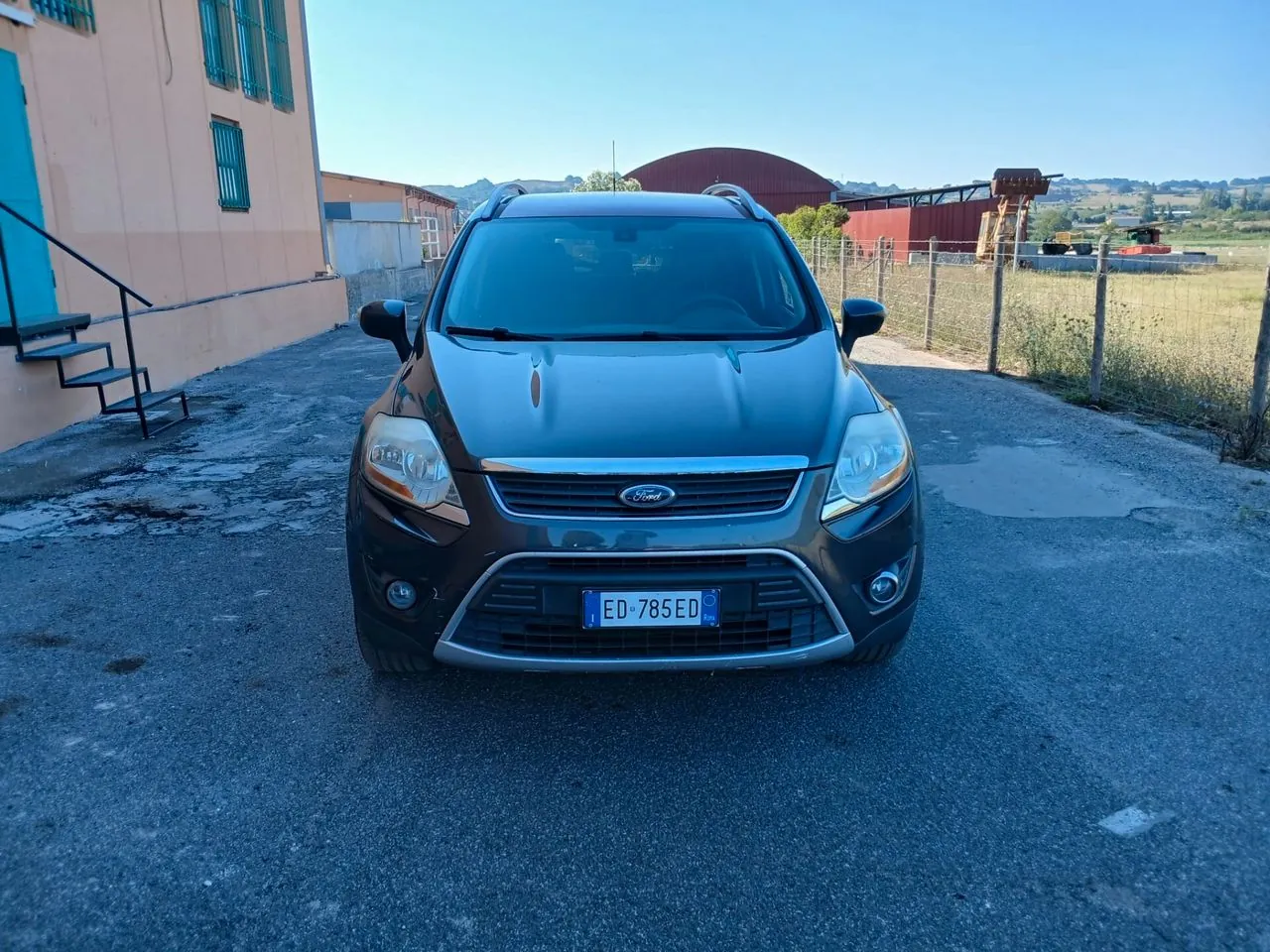 Ford Kuga 2010 photo 3