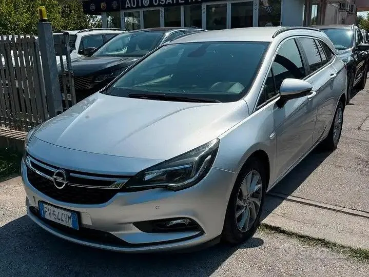 Opel Astra 2019 photo 3