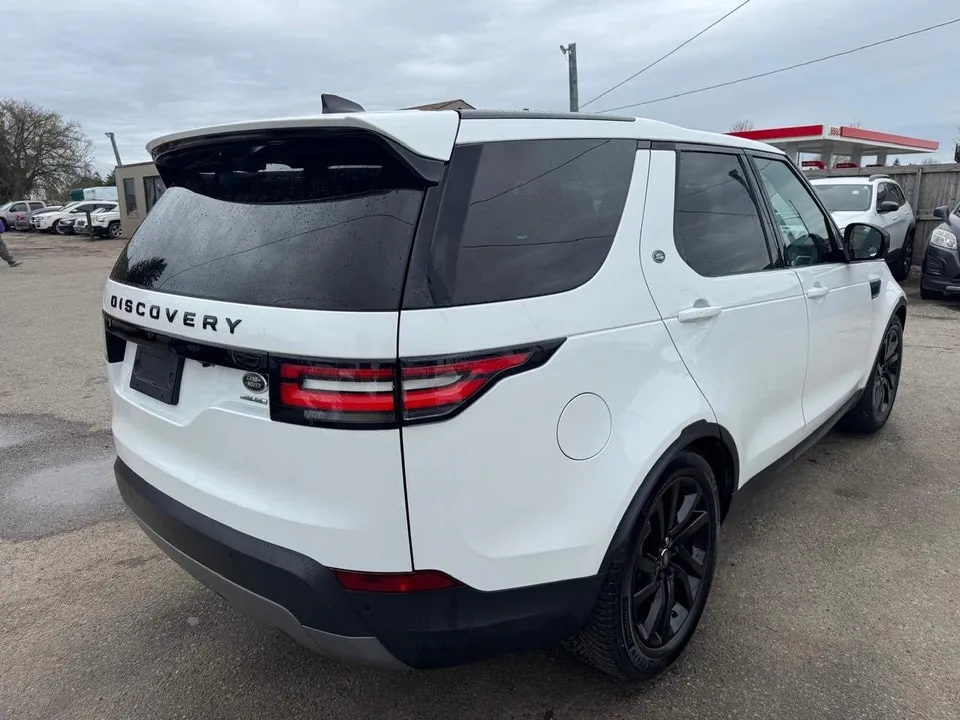 Land Rover Discovery 2017 photo 4