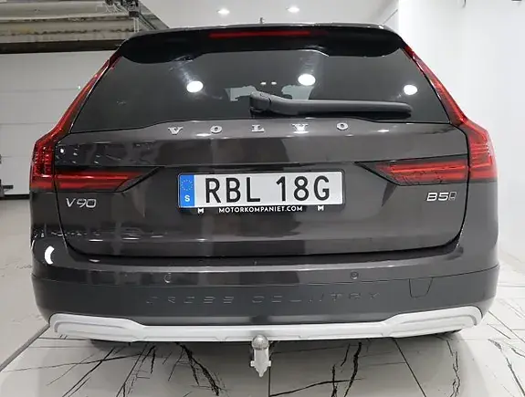Volvo V90 Cross Country 2024 photo 5