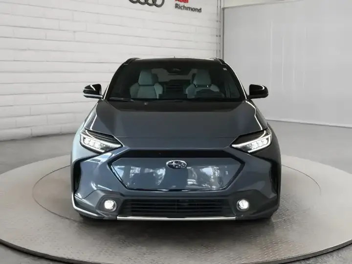 Subaru Solterra 2023 photo 2