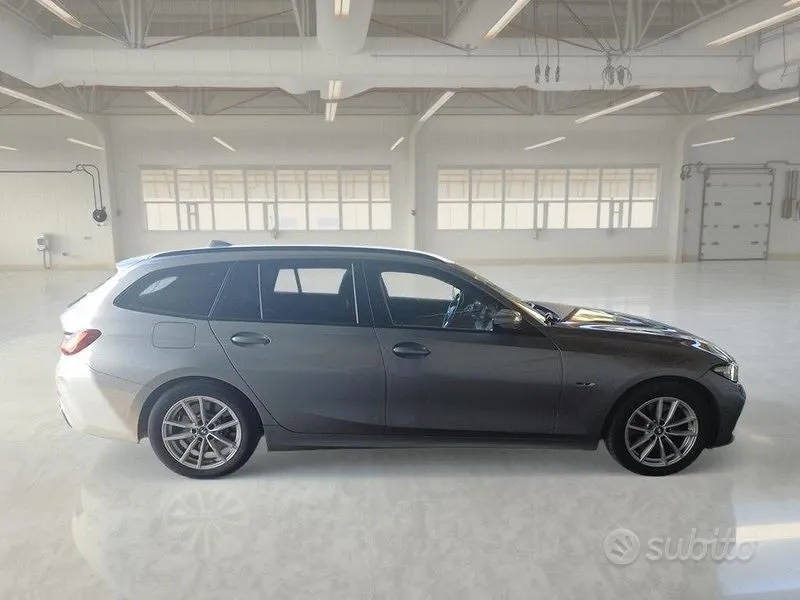 BMW 320 Touring 2022 photo 3