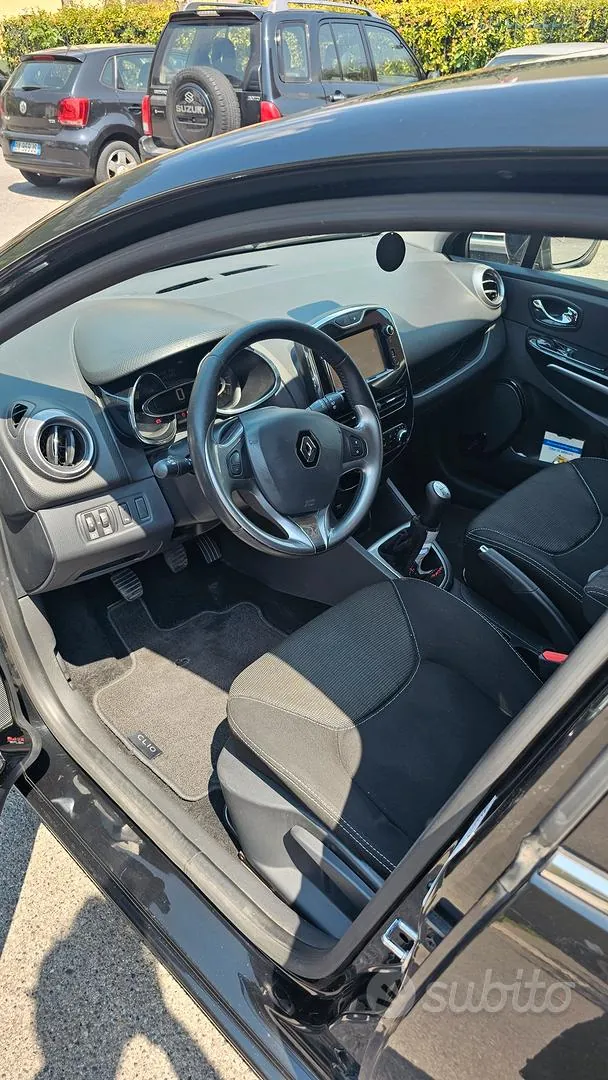 Renault Clio 2015 photo 5