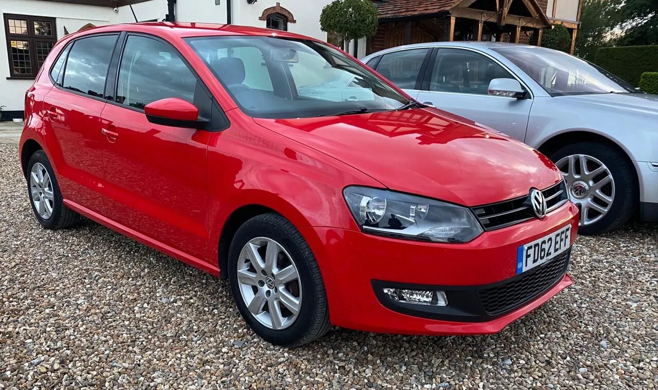Volkswagen Polo 2012 photo 2