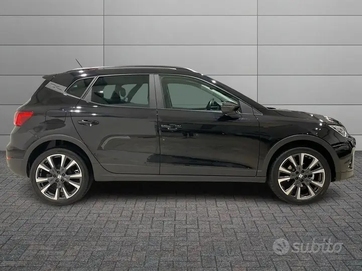Seat Arona 2024 photo 3