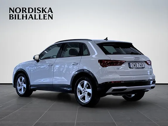 Audi Q3 2021 photo 5