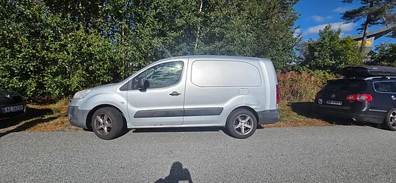 Peugeot Partner 2010 photo 5