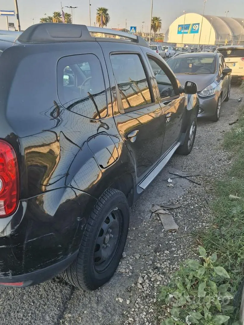 Dacia Duster 2012 photo 2