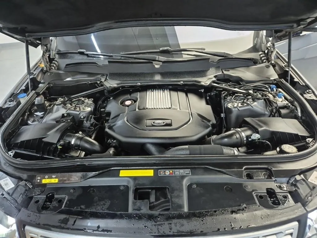 Land Rover Discovery 2019 photo 5