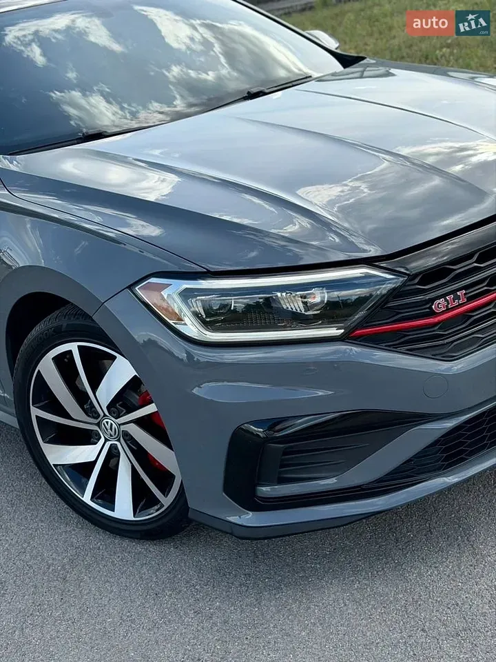 Volkswagen Jetta 2019 photo 4