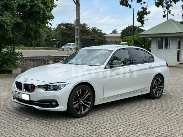 BMW 318I 2018 photo 4