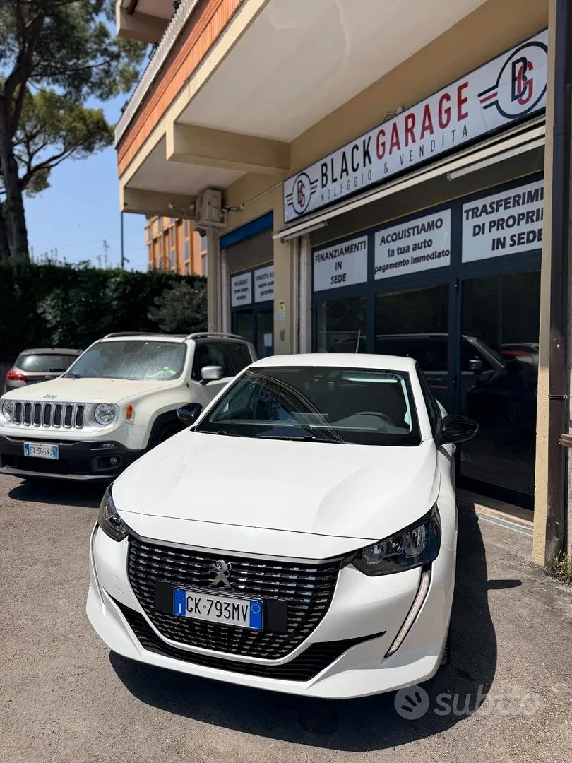 Peugeot 208 2023 photo 3