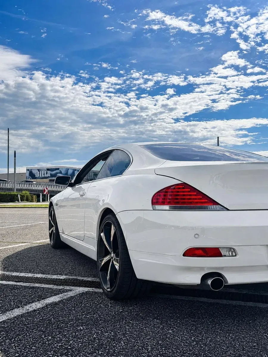 BMW 645I
