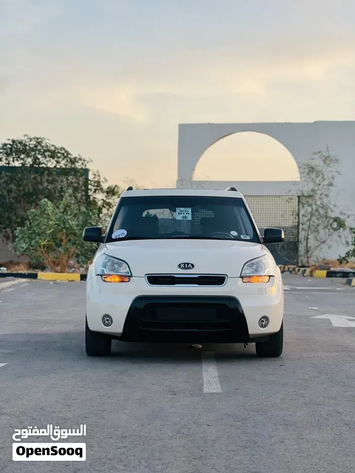 Kia Soul 2008 photo 2