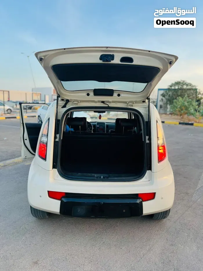 Kia Soul 2008 photo 3