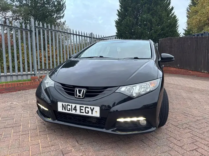Honda Civic 2014 photo 2