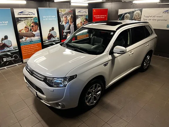 Mitsubishi Outlander 2014 photo 2