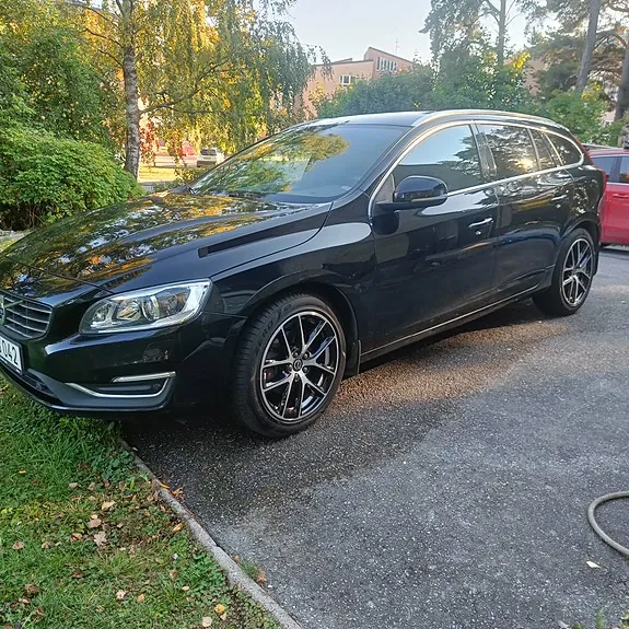 Volvo V60 2018 photo 4