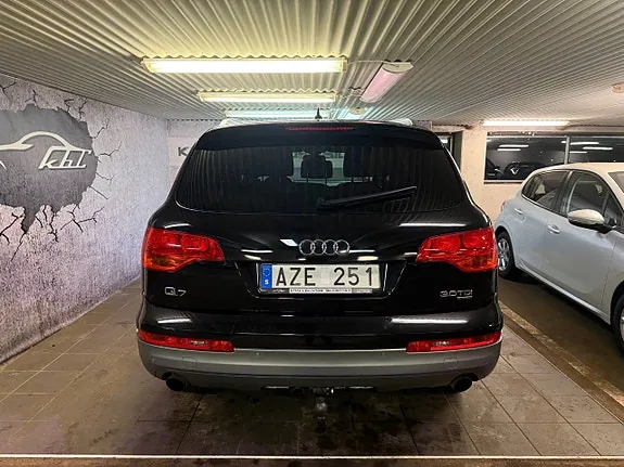 Audi Q7 2008 photo 5