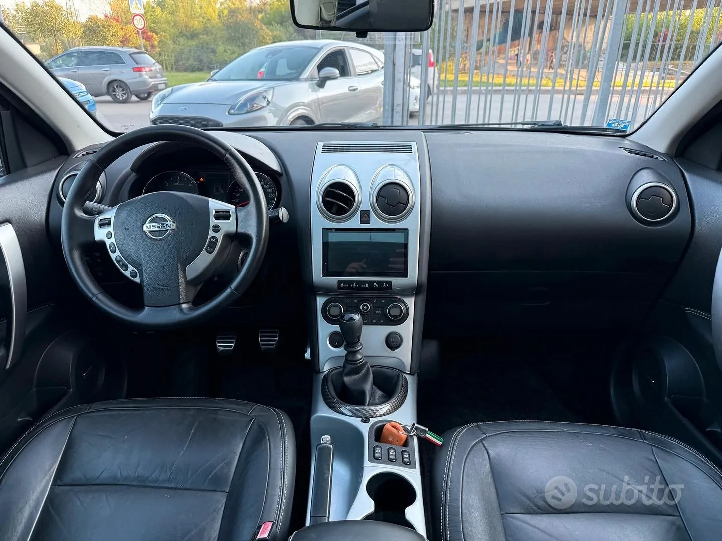 Nissan Qashqai 2010 photo 2