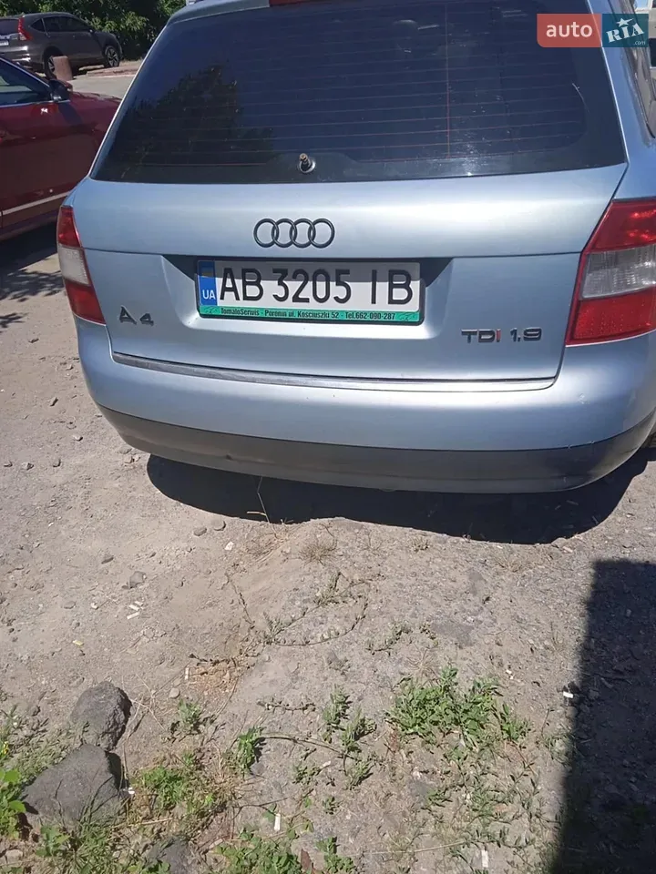 Audi A4 2002 photo 2
