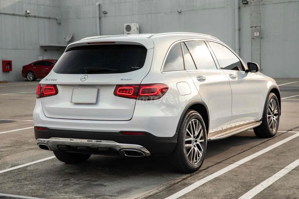 Mercedes-Benz Glc 2022 photo 2