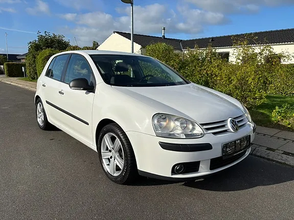 Volkswagen Golf V