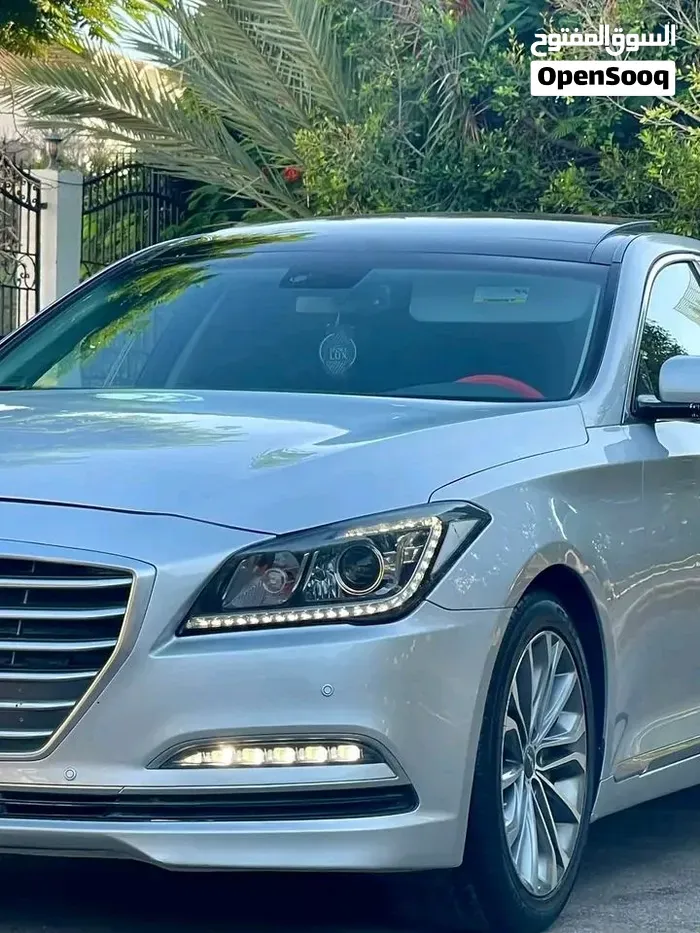 Genesis G80 2016 photo 3