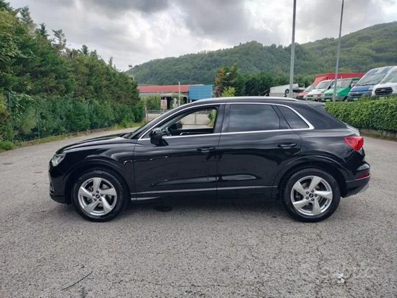 Audi Q3 2023 photo 5
