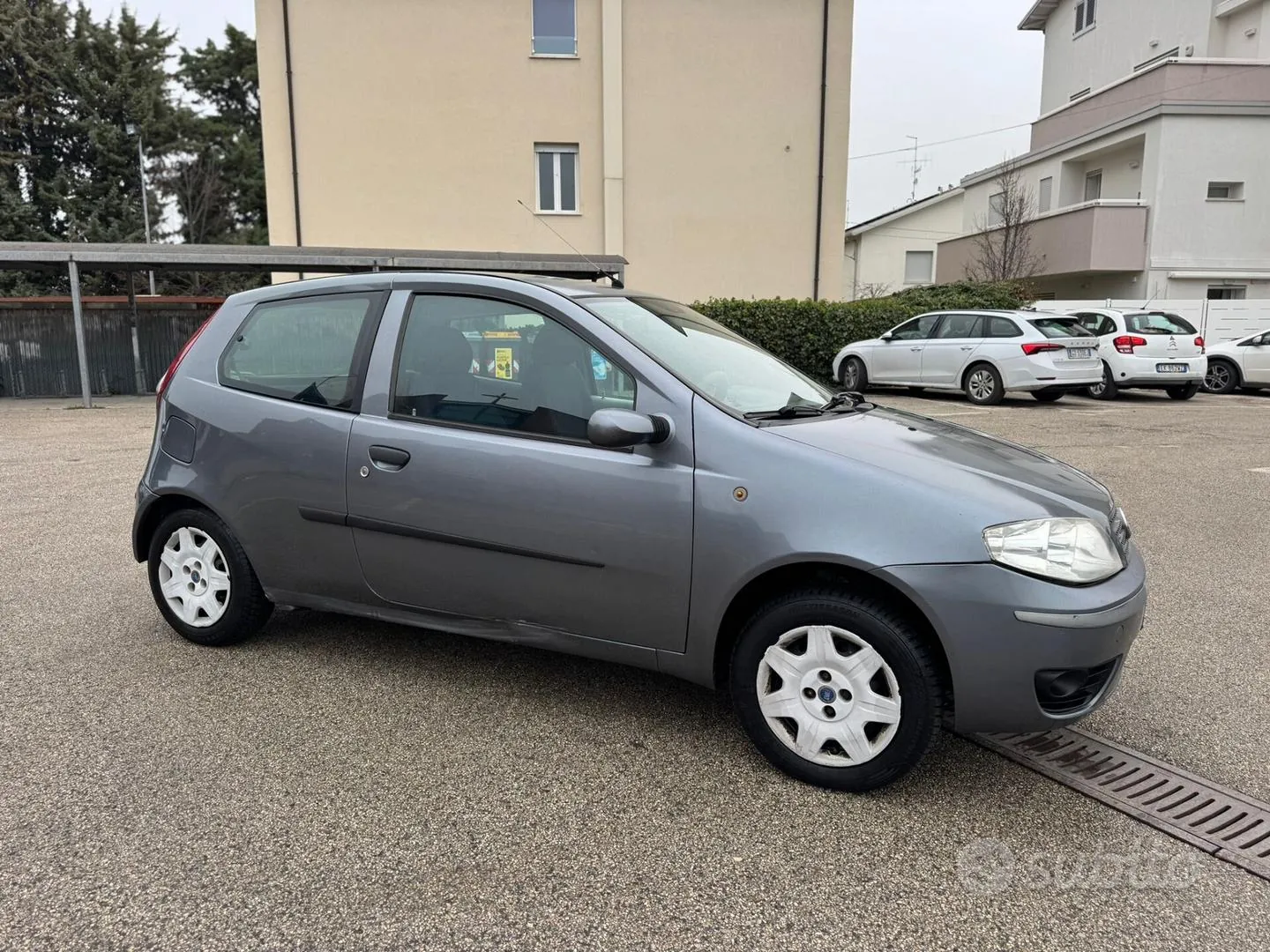 Fiat Punto 2003 photo 3