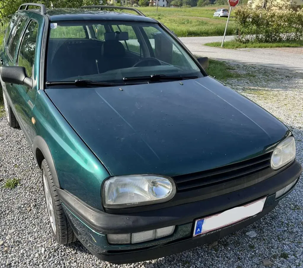 Volkswagen Golf 1997 photo 2