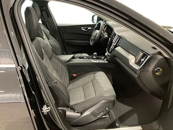 Volvo Xc60 2023 photo 5