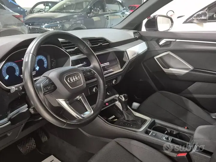 Audi Q3 2022 photo 5