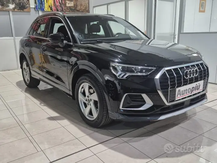 Audi Q3 2022 photo 3