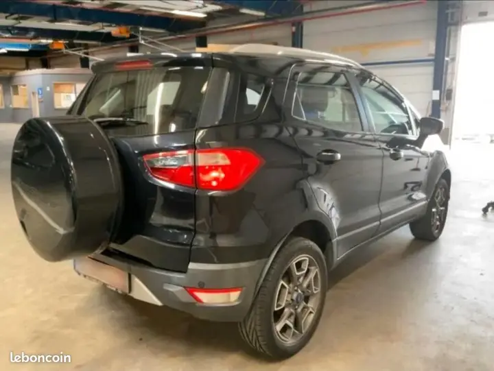 Ford Ecosport 2015 photo 4