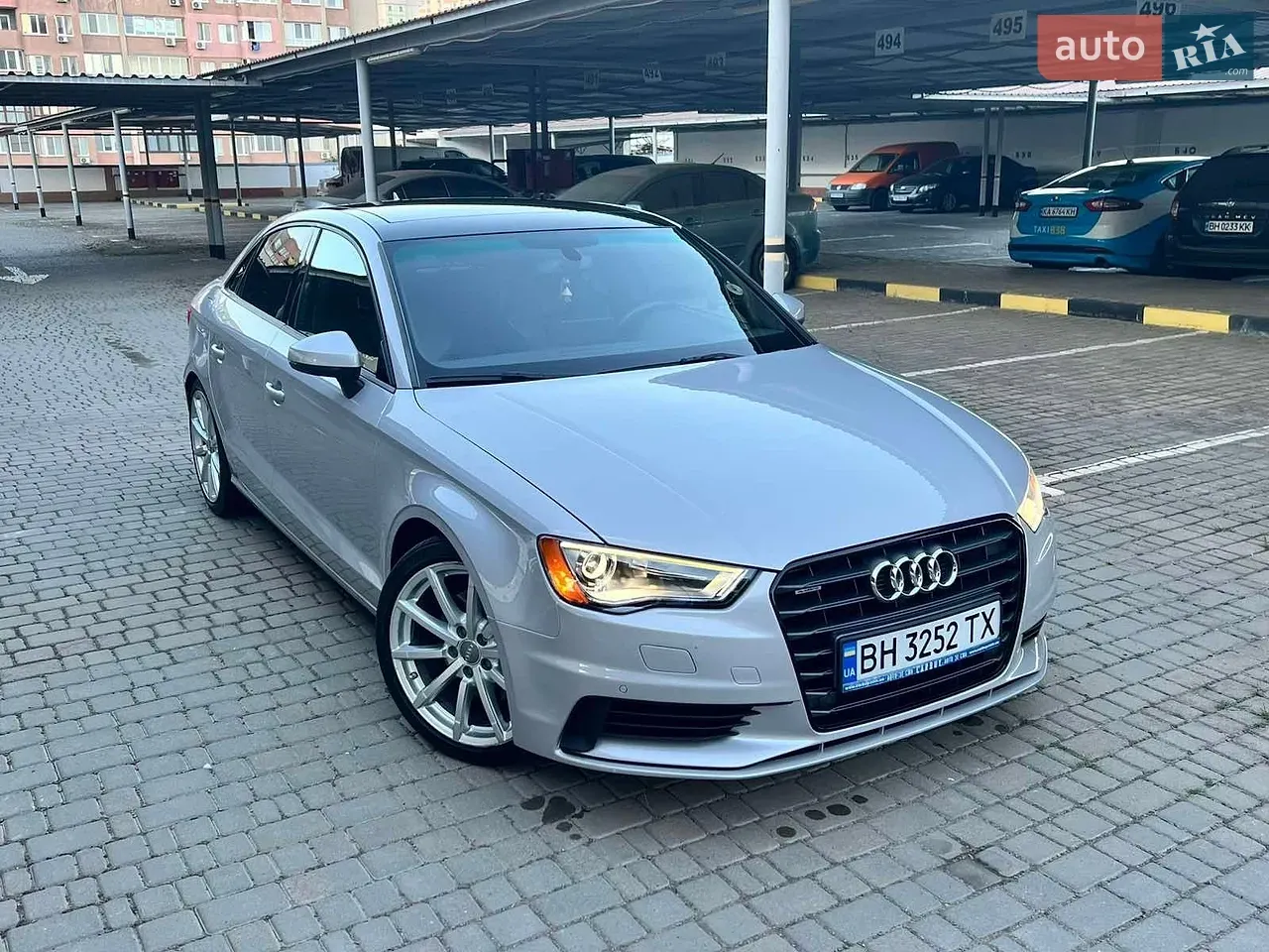 Audi A3 2014 photo 2