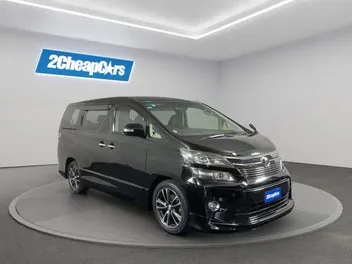 Toyota Vellfire 2012 photo 4