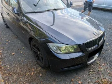 BMW 320I