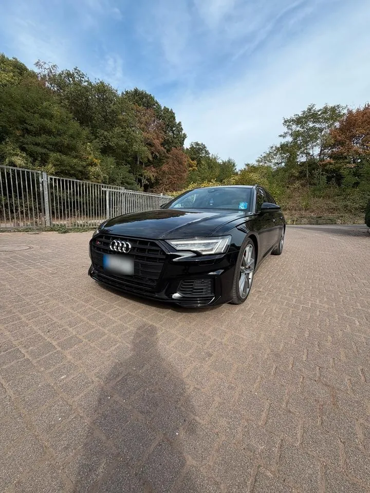 Audi S6 Avant