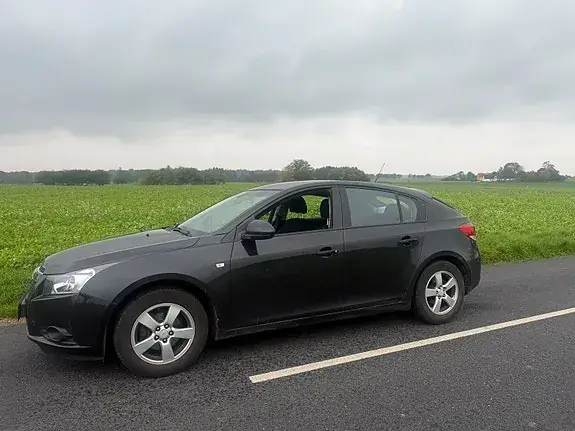 Chevrolet Cruze 2013 photo 2
