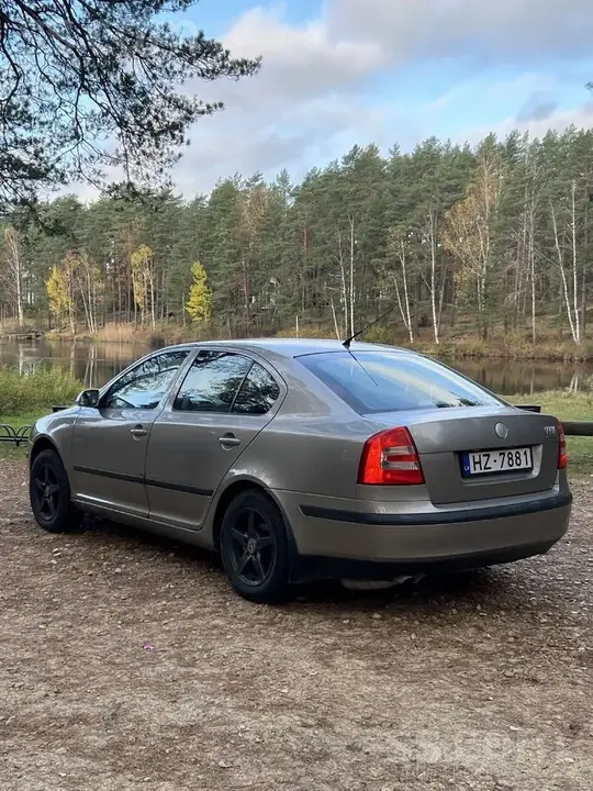 Skoda Octavia 2007 photo 4