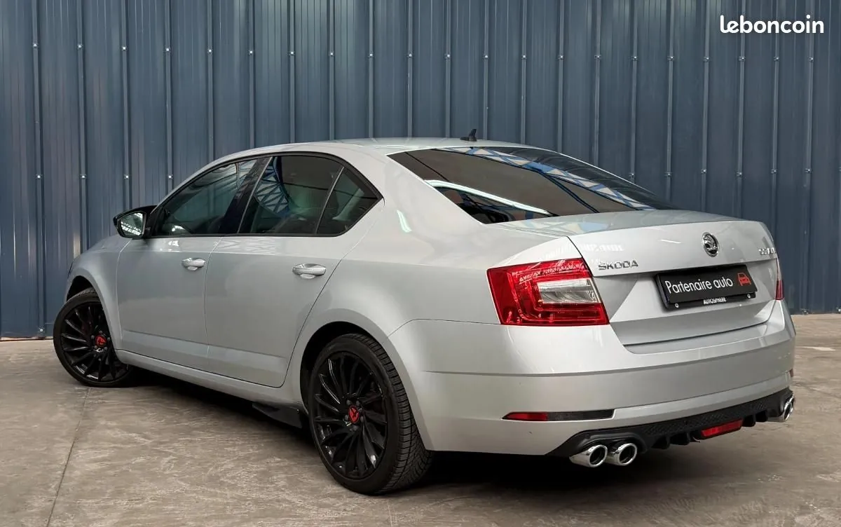 Skoda Octavia 2018 photo 2