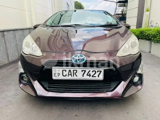 Toyota Aqua 2015 photo 3