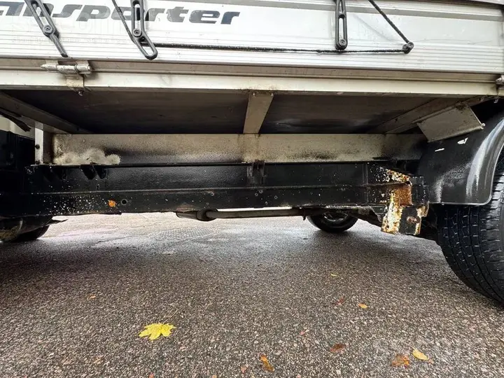 Volkswagen T4 1999 photo 3