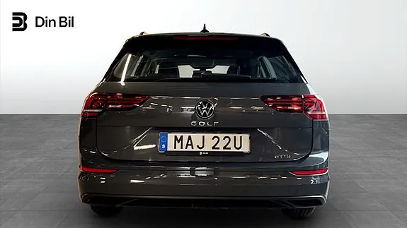 Volkswagen Golf I 2026 photo 5