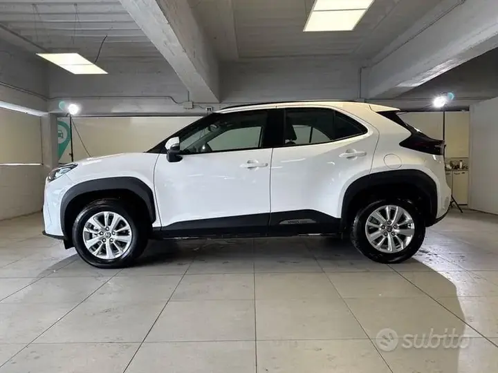 Toyota Yaris Cross 2026 photo 2