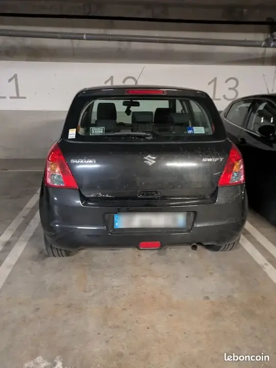 Suzuki Swift 2009 photo 3
