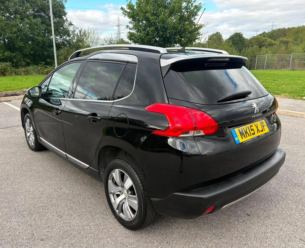 Peugeot 2008 2015 photo 2