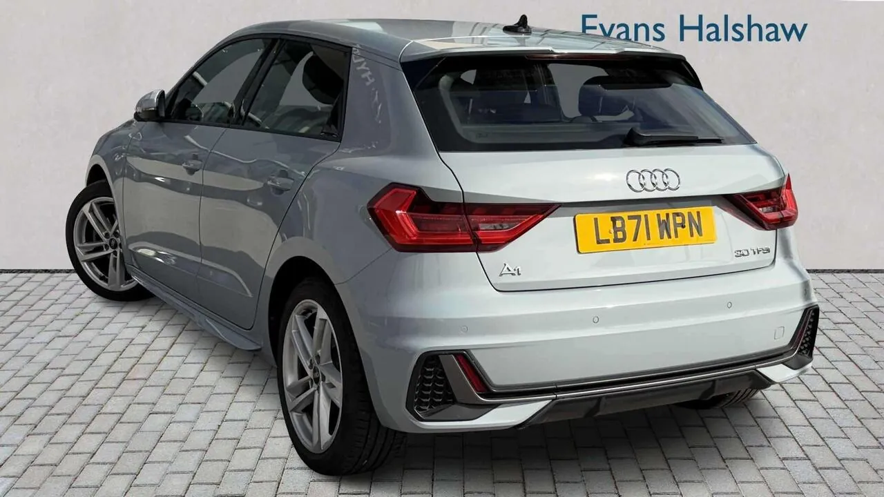 Audi A1 2022 photo 3