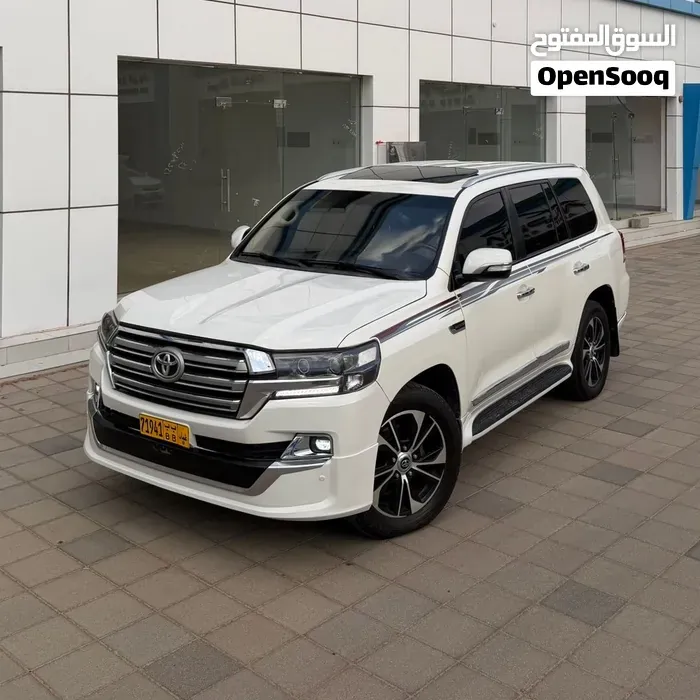 Toyota Land Cruiser Gxr